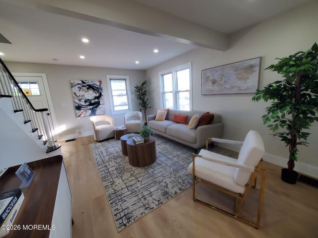 33 Morris Street, Burlington City, NJ 08016