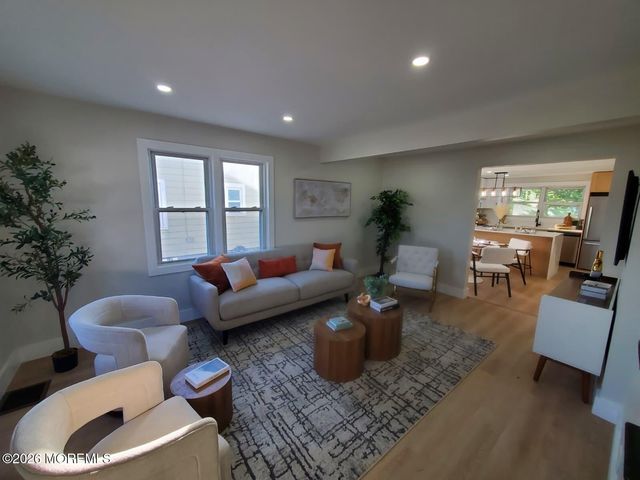 33 Morris Street, Burlington City, NJ 08016