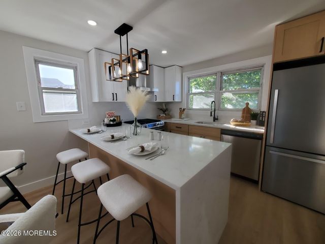 33 Morris Street, Burlington City, NJ 08016