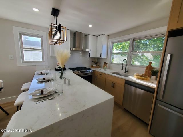 33 Morris Street, Burlington City, NJ 08016
