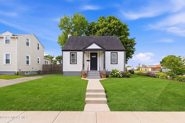 33 Morris Street, Burlington City, NJ 08016