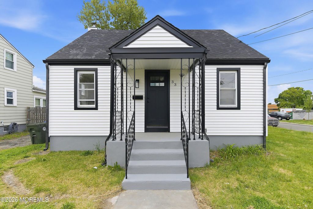 33 Morris Street, Burlington City, NJ 08016