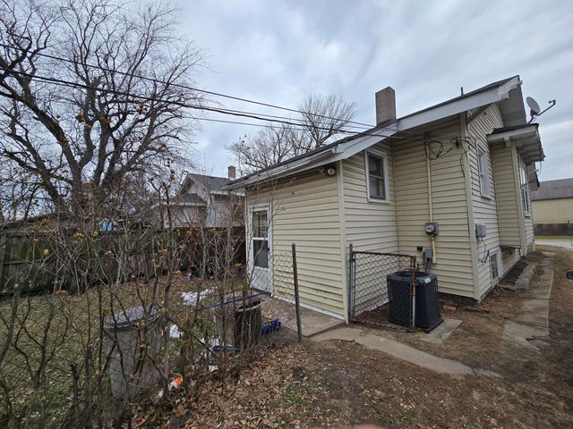 6130 Van Buren Avenue, Hammond, IN 46324