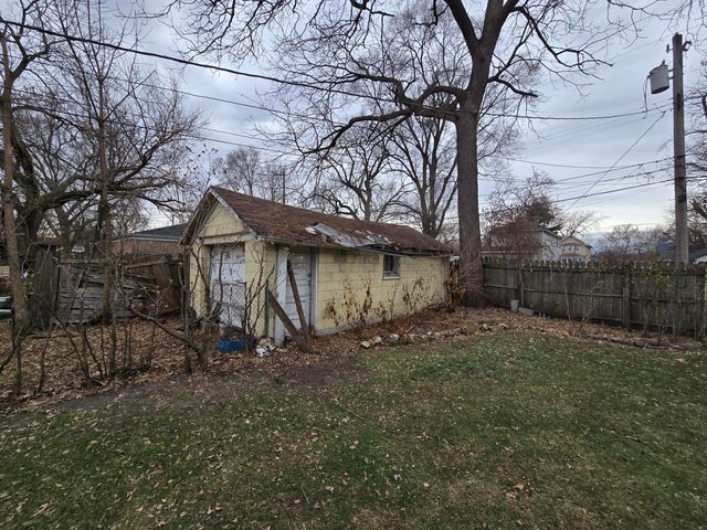 6130 Van Buren Avenue, Hammond, IN 46324