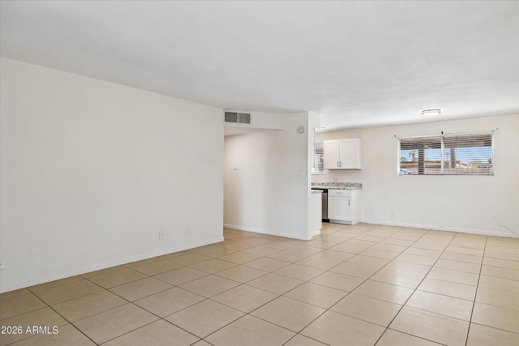 1111 E Turney Avenue 5, Phoenix, AZ 85014 — photo 5