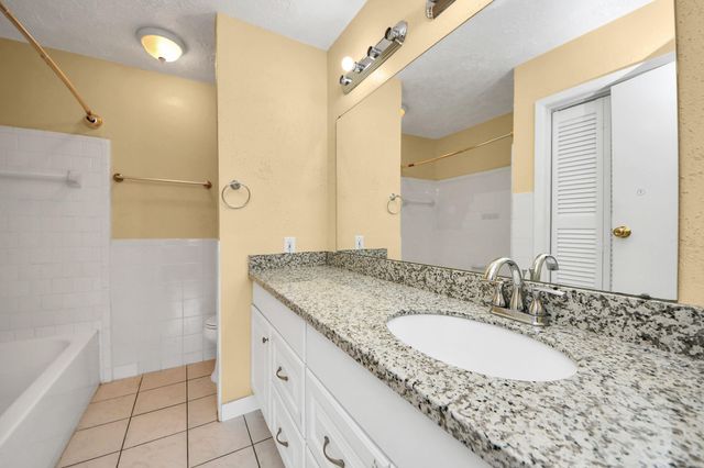 13602 Piney Oaks Drive, Houston, TX 77065