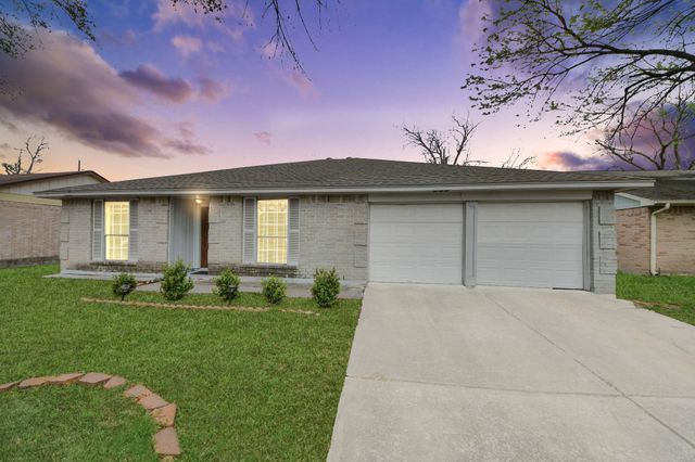 13602 Piney Oaks Drive, Houston, TX 77065