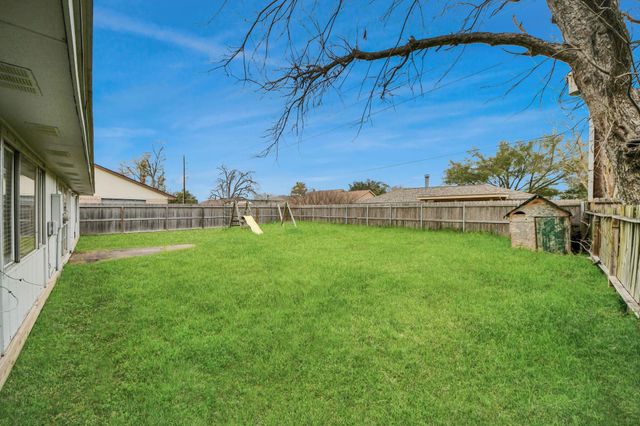 13602 Piney Oaks Drive, Houston, TX 77065