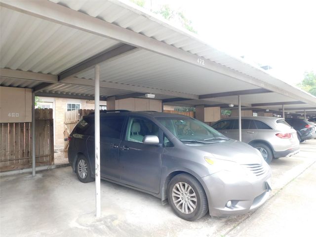 472 N Post Oak Lane, Houston, TX 77024