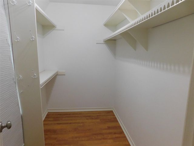 472 N Post Oak Lane, Houston, TX 77024