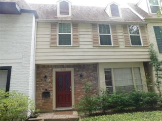 472 N Post Oak Lane, Houston, TX 77024