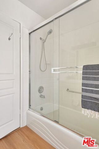 4915 Coldwater Canyon Avenue 4, Sherman Oaks, CA 91423