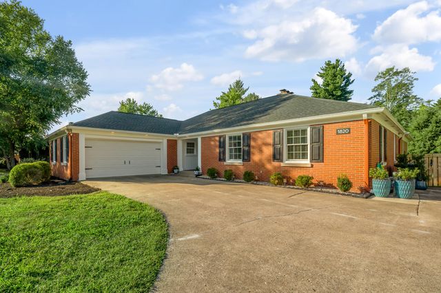1820 Richmond Road, Lexington, KY 40502