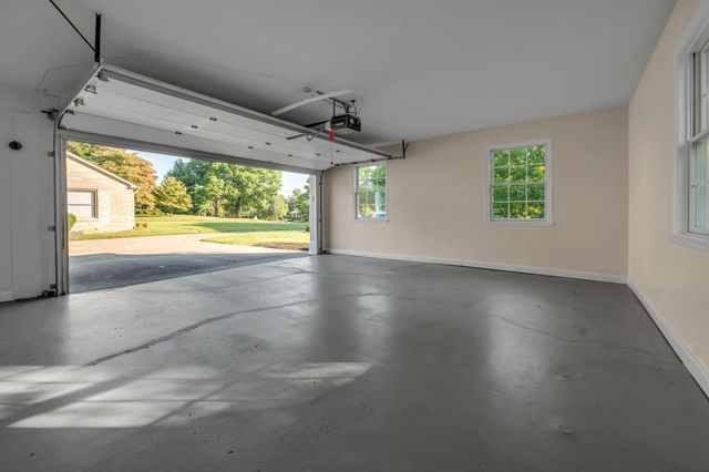 1820 Richmond Road, Lexington, KY 40502