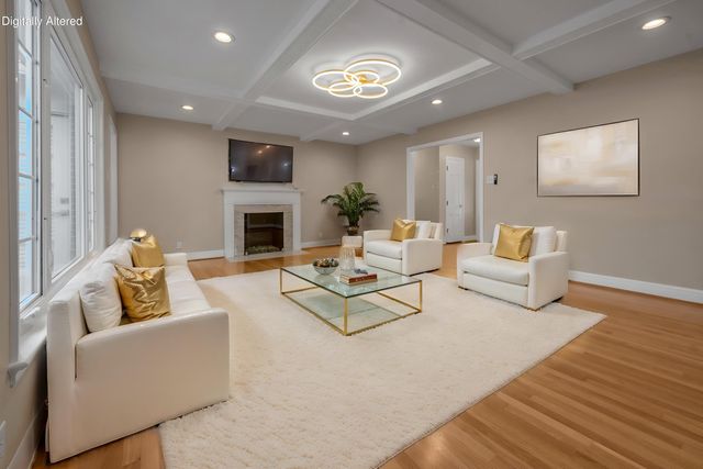 1820 Richmond Road, Lexington, KY 40502