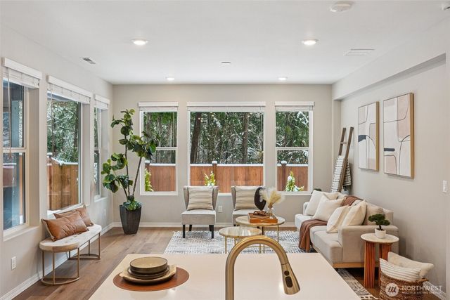 21731 SE 292nd Place, Black Diamond, WA 98010