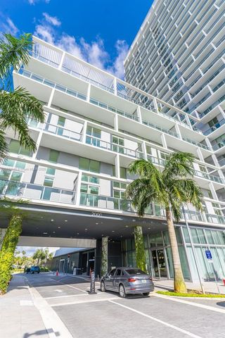 2000 Metropica Way 2001, Sunrise, FL 33323