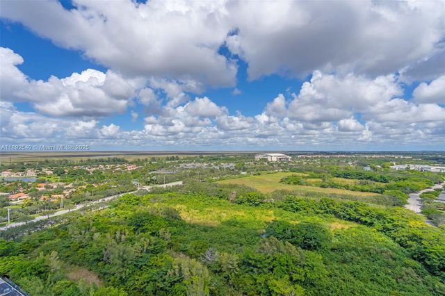 2000 Metropica Way 2001, Sunrise, FL 33323