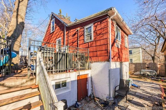 50 Poseidon Road, Rocky Point, NY 11778