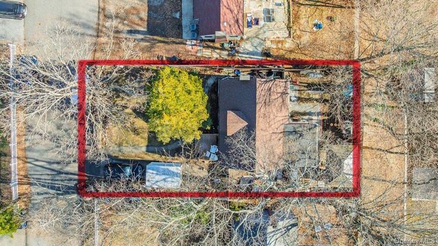 50 Poseidon Road, Rocky Point, NY 11778