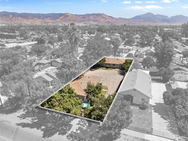 1319 N Sierra Way, San Bernardino, CA 92405