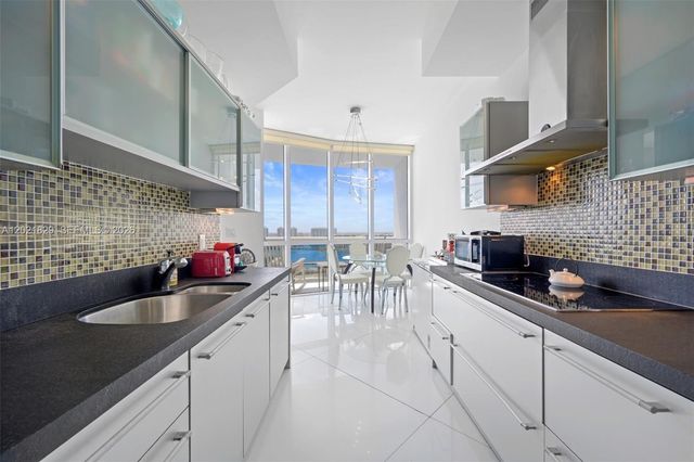 18201 Collins Ave 3501A, Sunny Isles Beach, FL 33160