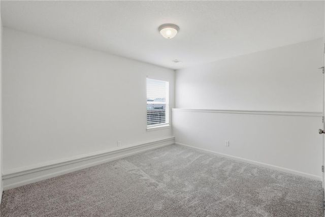 913 Coyote Drive, Raymore, MO 64083