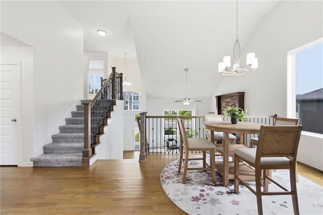 913 Coyote Drive, Raymore, MO 64083