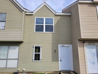 9571 Olde Towne Row, Dallas, TX 75227