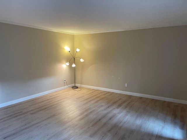 17189 W Bernardo Dr 103, San Diego, CA 92127