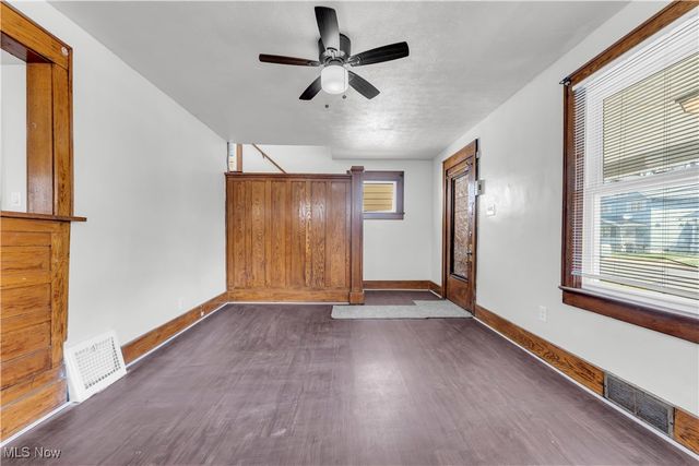 908 Dayton Street, Akron, OH 44310