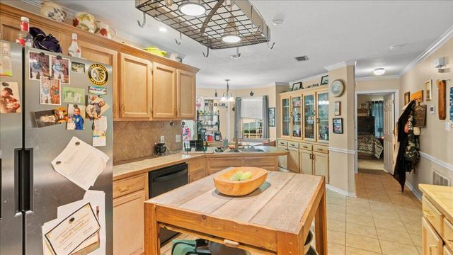 127 Hemlock Ave., Hattiesburg, MS 39402