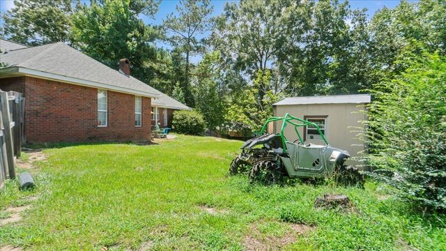 127 Hemlock Ave., Hattiesburg, MS 39402
