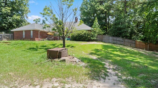 127 Hemlock Ave., Hattiesburg, MS 39402