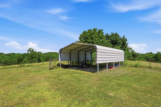 3636 State Highway 56, Bells, TX 75414