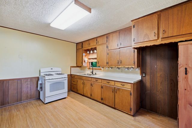 3636 State Highway 56, Bells, TX 75414