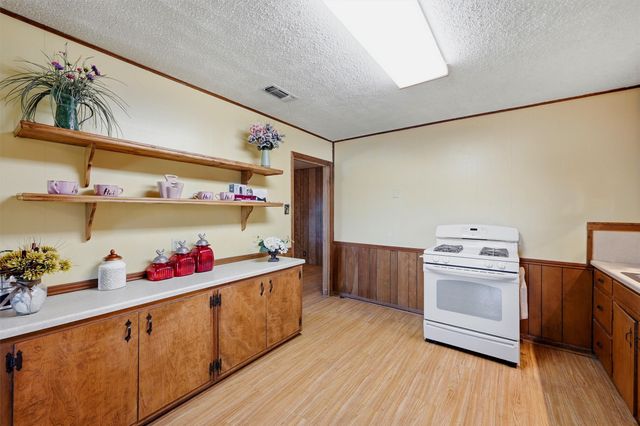 3636 State Highway 56, Bells, TX 75414