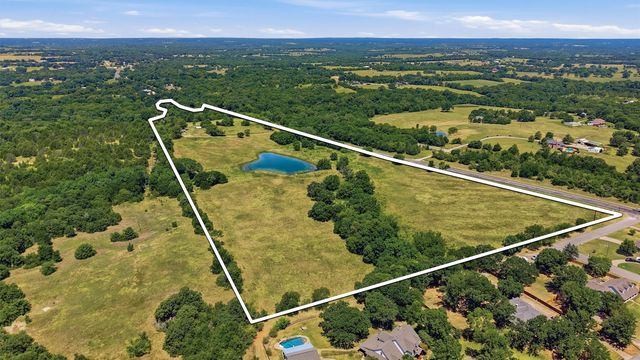 3636 State Highway 56, Bells, TX 75414