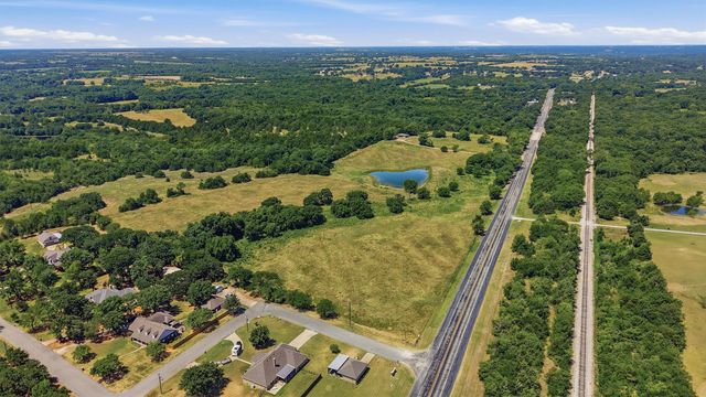3636 State Highway 56, Bells, TX 75414