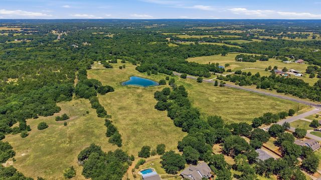 3636 State Highway 56, Bells, TX 75414