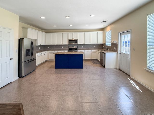 10535 NOBLE CYN, San Antonio, TX 78254