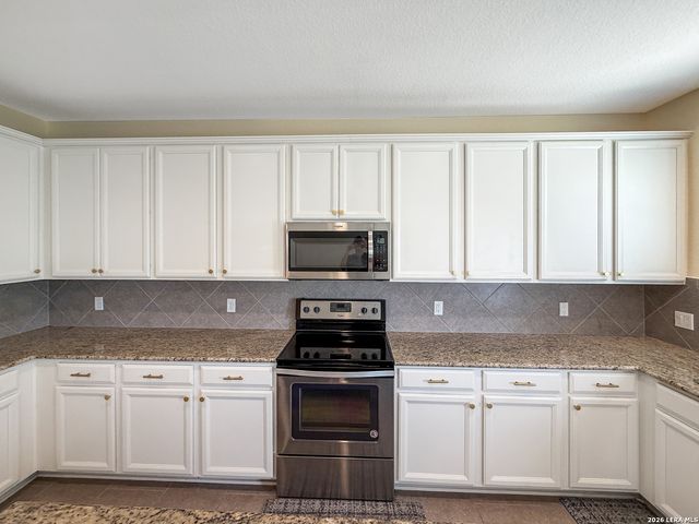 10535 NOBLE CYN, San Antonio, TX 78254