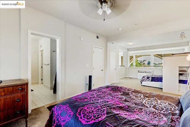 88 E 6Th St 215, Pittsburg, CA 94565