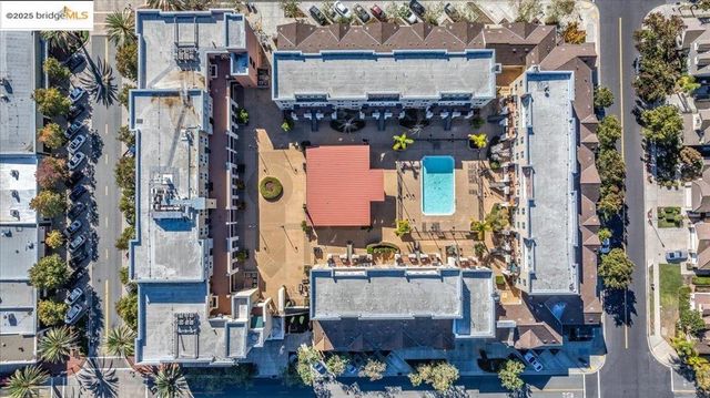 88 E 6Th St 215, Pittsburg, CA 94565