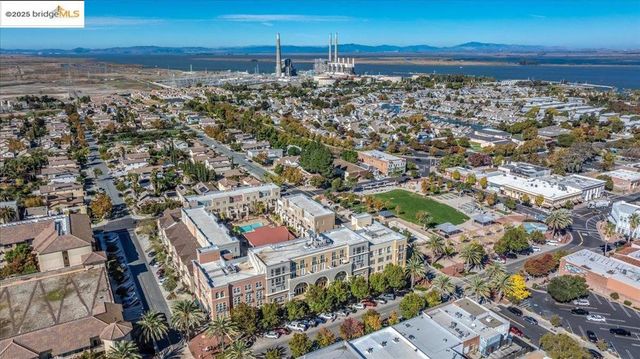 88 E 6Th St 215, Pittsburg, CA 94565