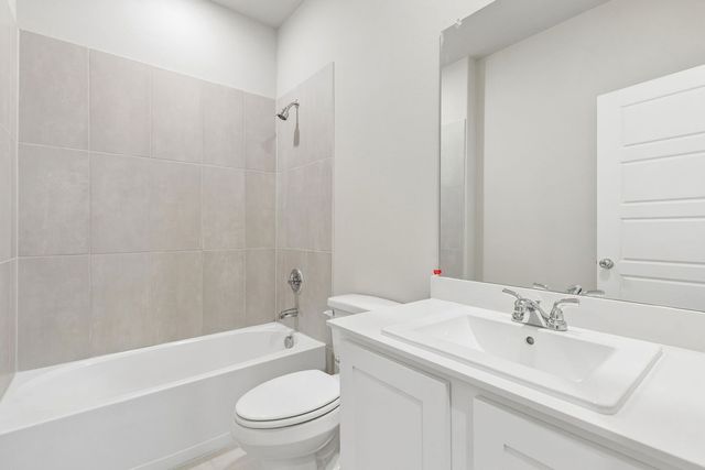 485 Hundred Acre Drive, Waxahachie, TX 75165