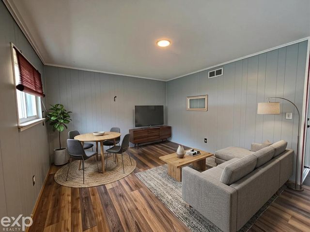 47459 Michele Court, Chesterfield Twp, MI 48047