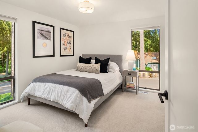 13403 NE 33rd Lane, Bellevue, WA 98005