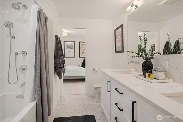 13403 NE 33rd Lane, Bellevue, WA 98005