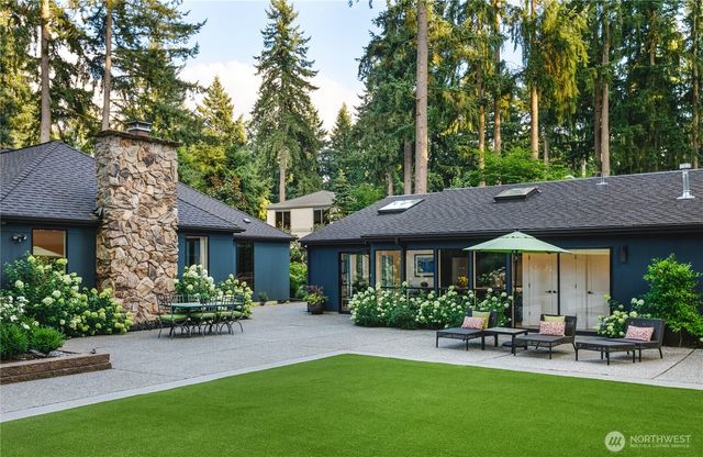 13403 NE 33rd Lane, Bellevue, WA 98005